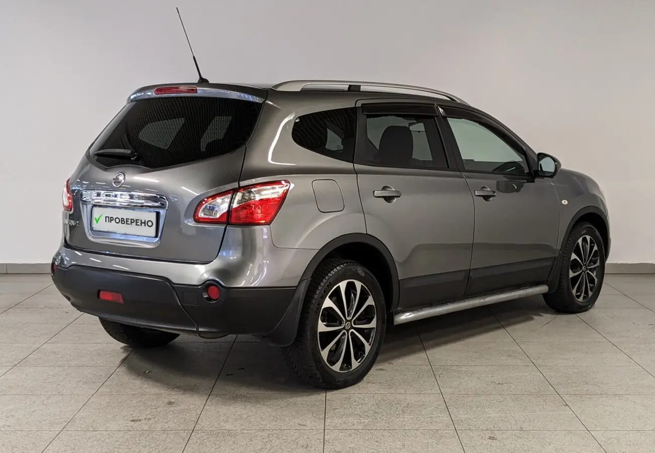 Nissan Qashqai+2