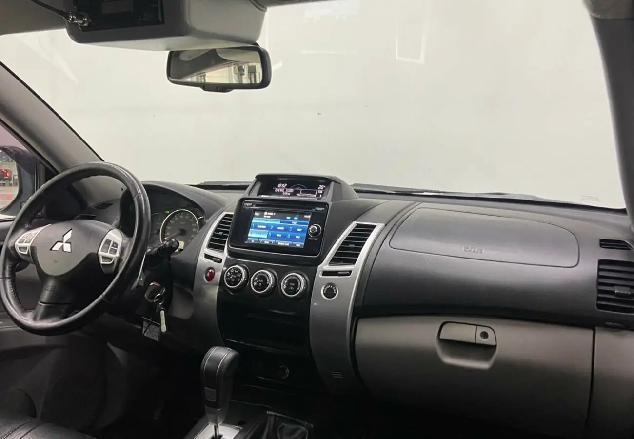 Mitsubishi Pajero Sport