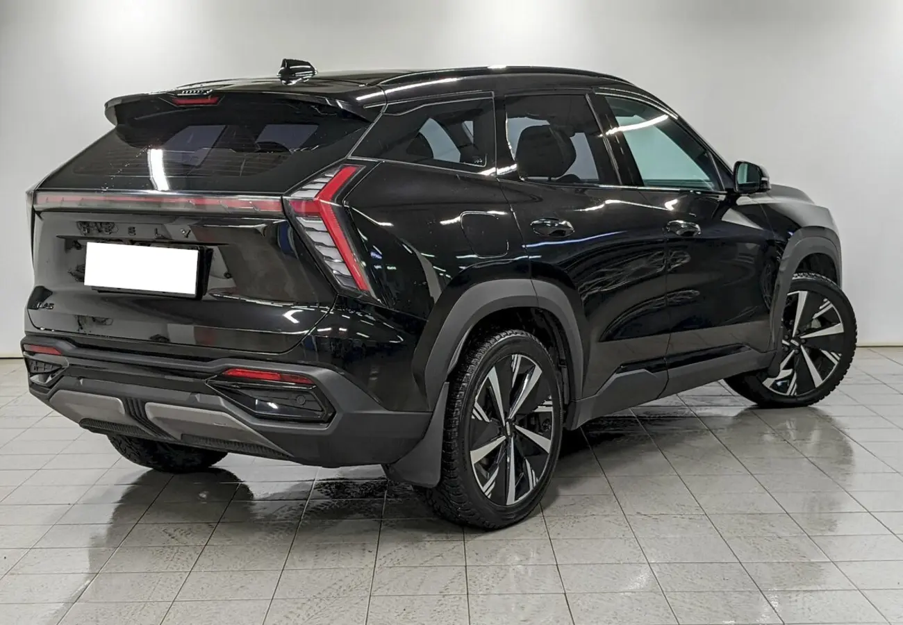 Geely Atlas