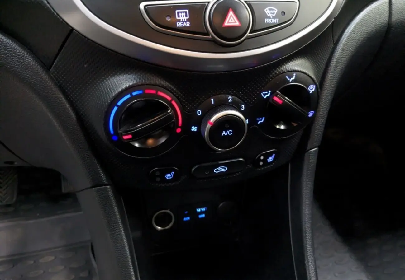 Hyundai Solaris