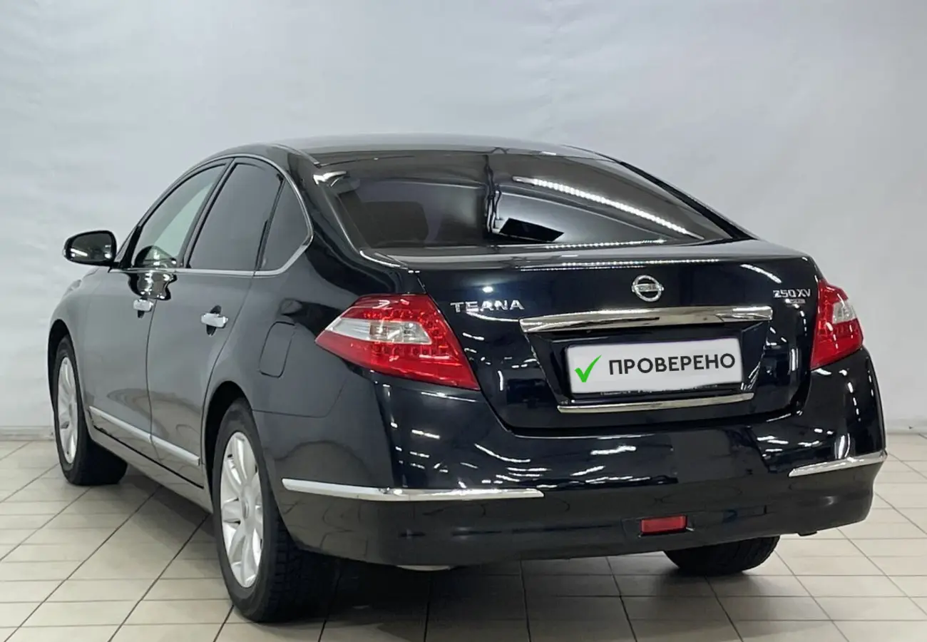 Nissan Teana