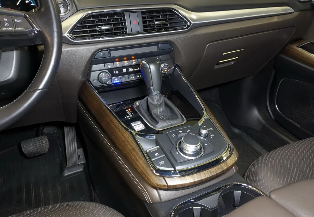 Mazda CX-9