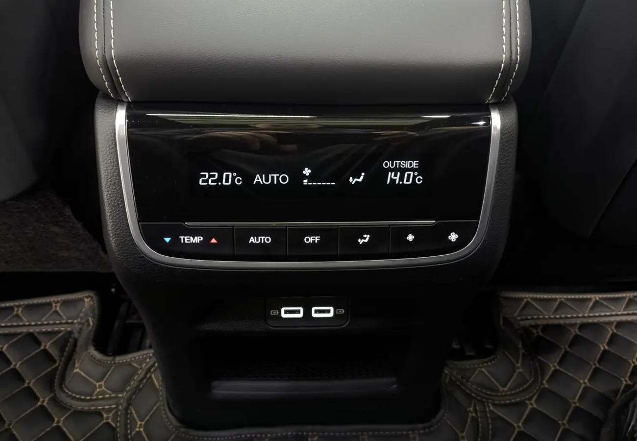 GAC GS8