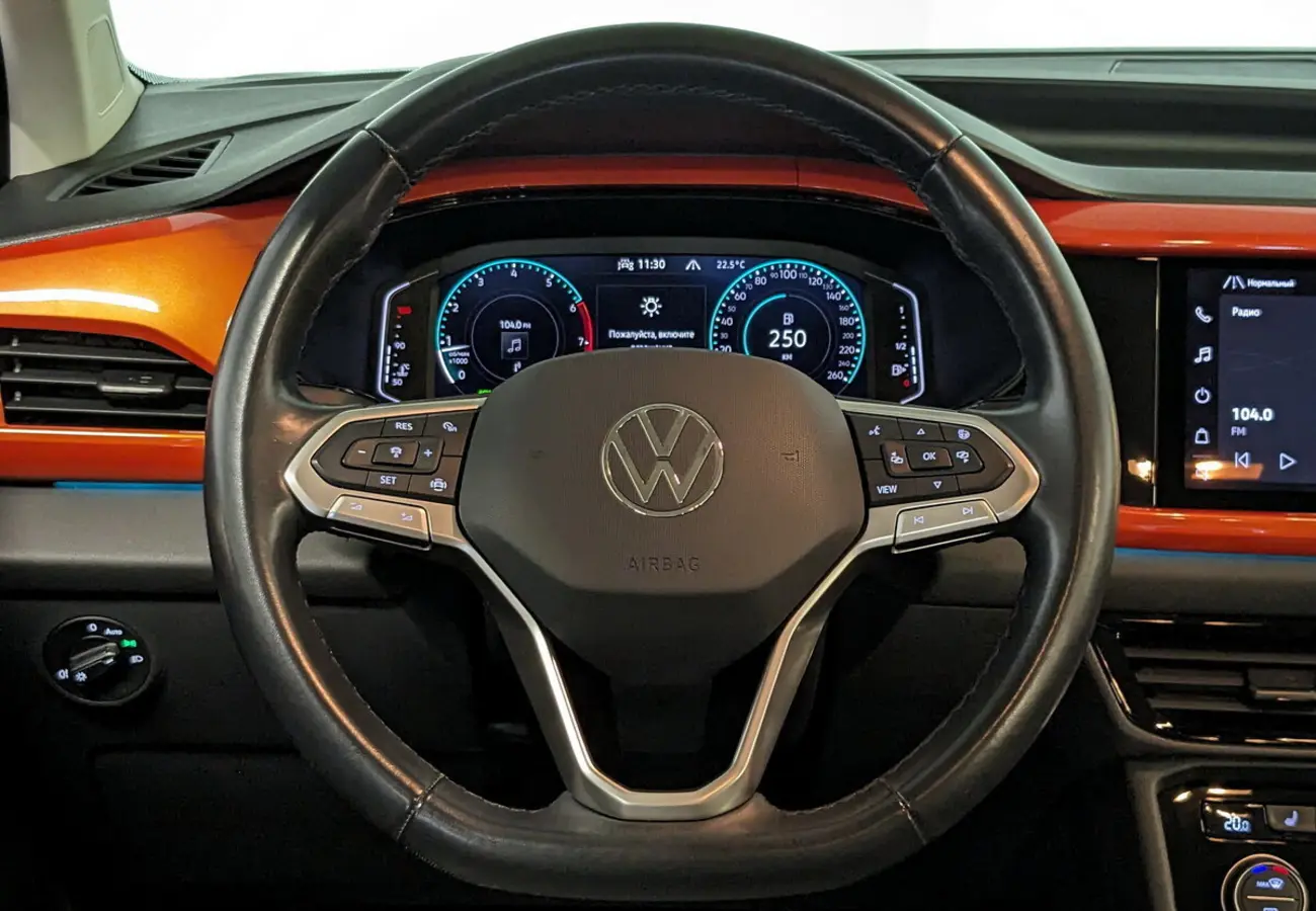 Volkswagen Taos
