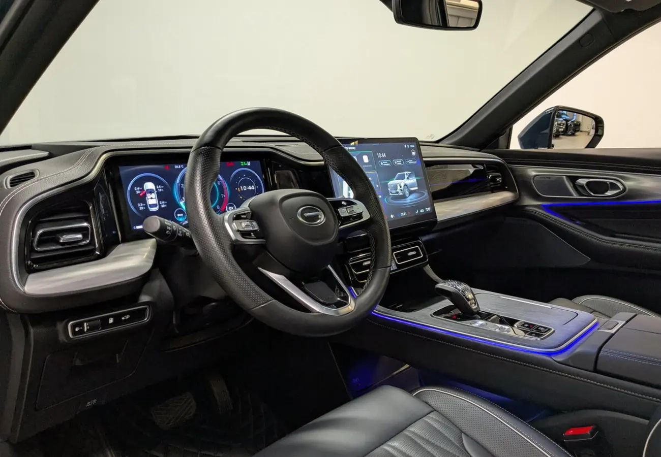 GAC GS8