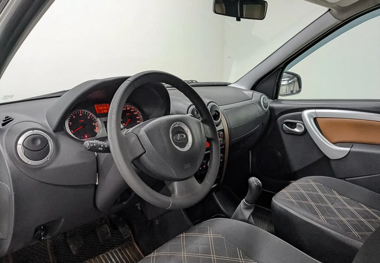 Lada (ВАЗ) Largus