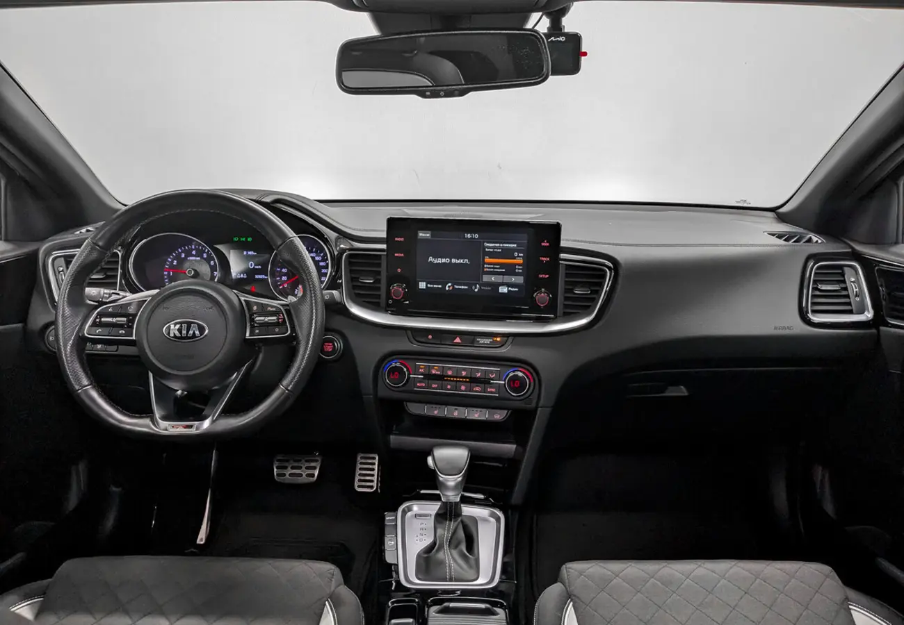 Kia Proceed