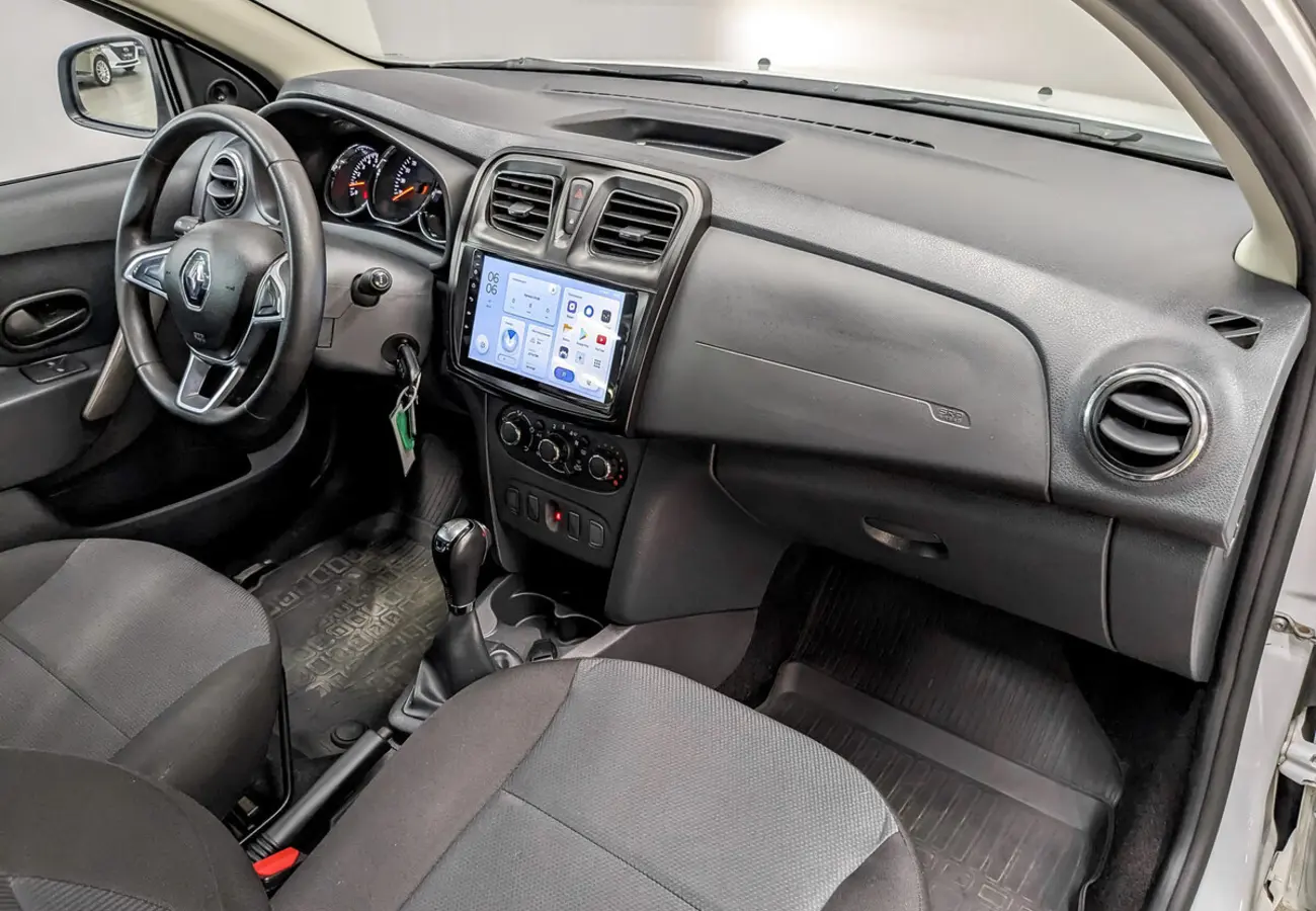 Renault Logan