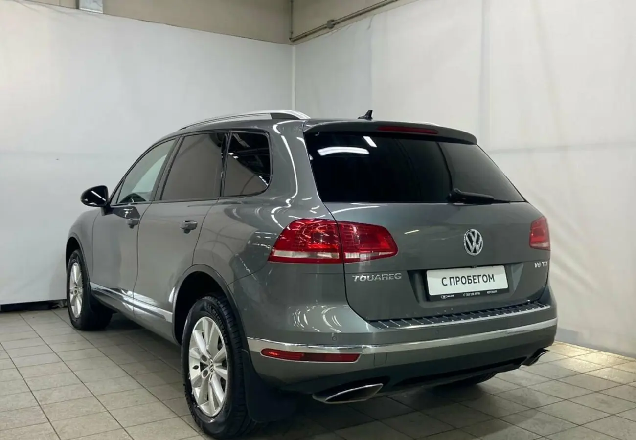 Volkswagen Touareg