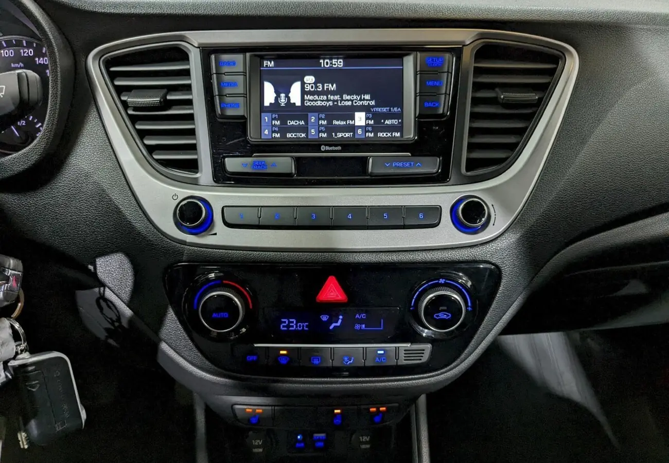 Hyundai Solaris