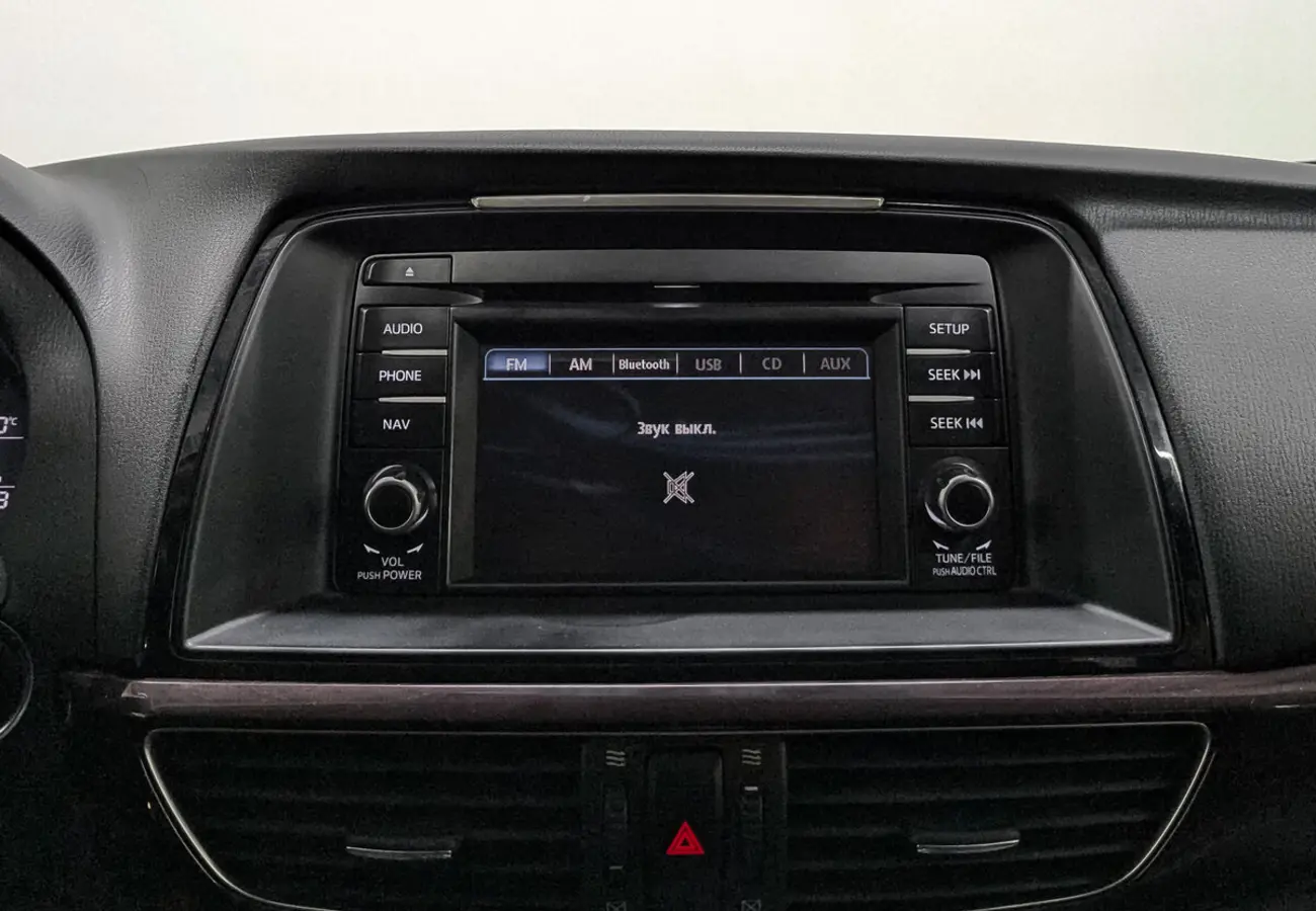 Mazda 6
