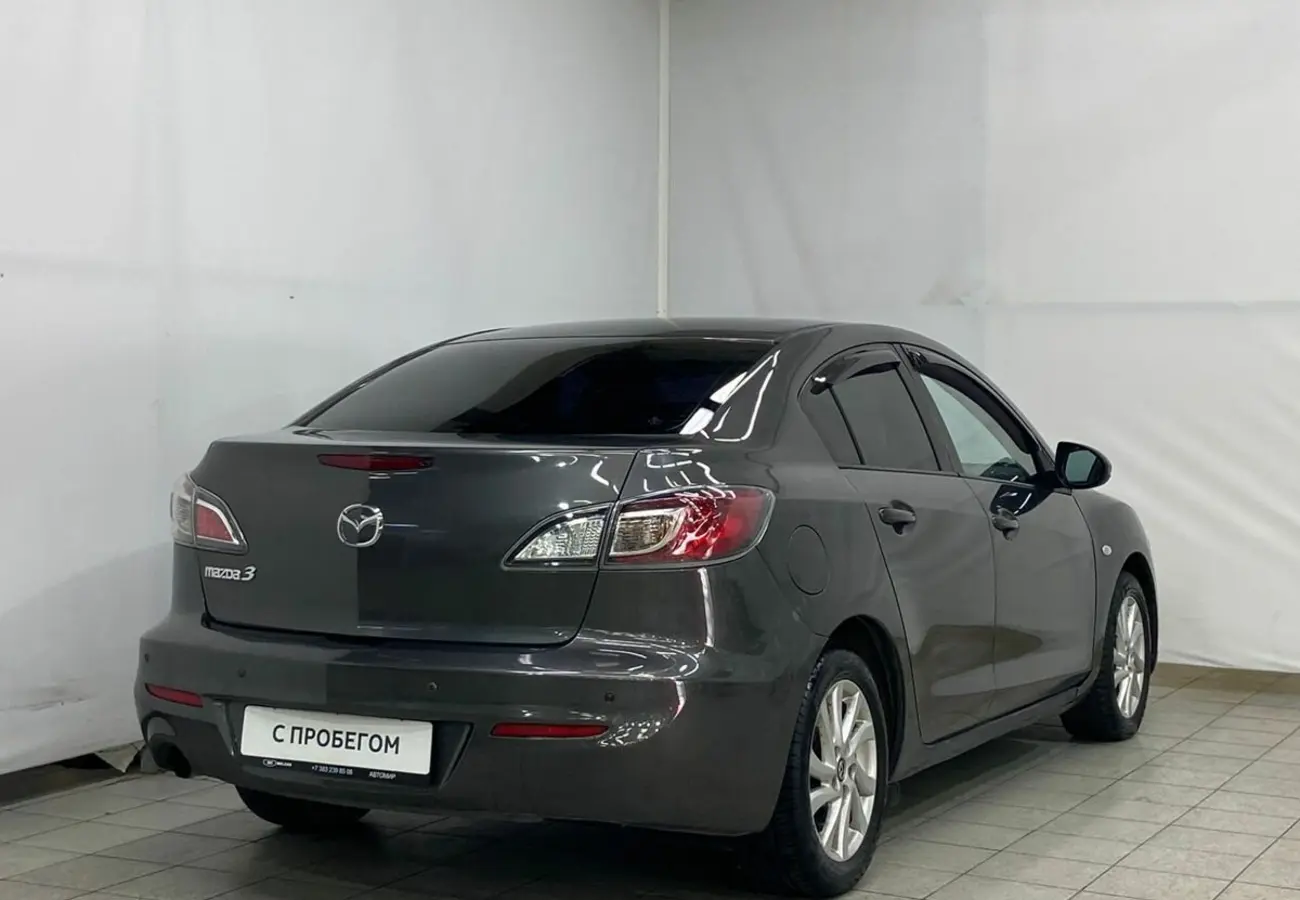 Mazda 3