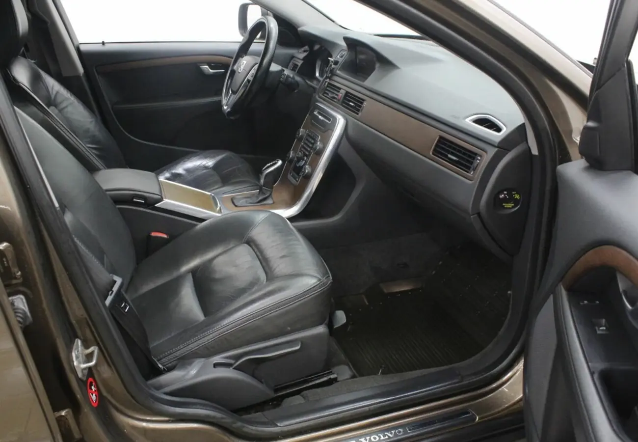 Volvo XC70