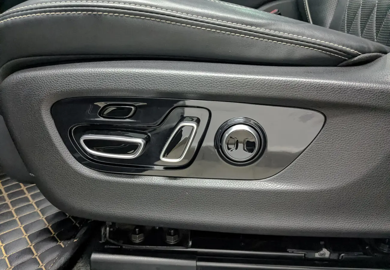GAC GS8