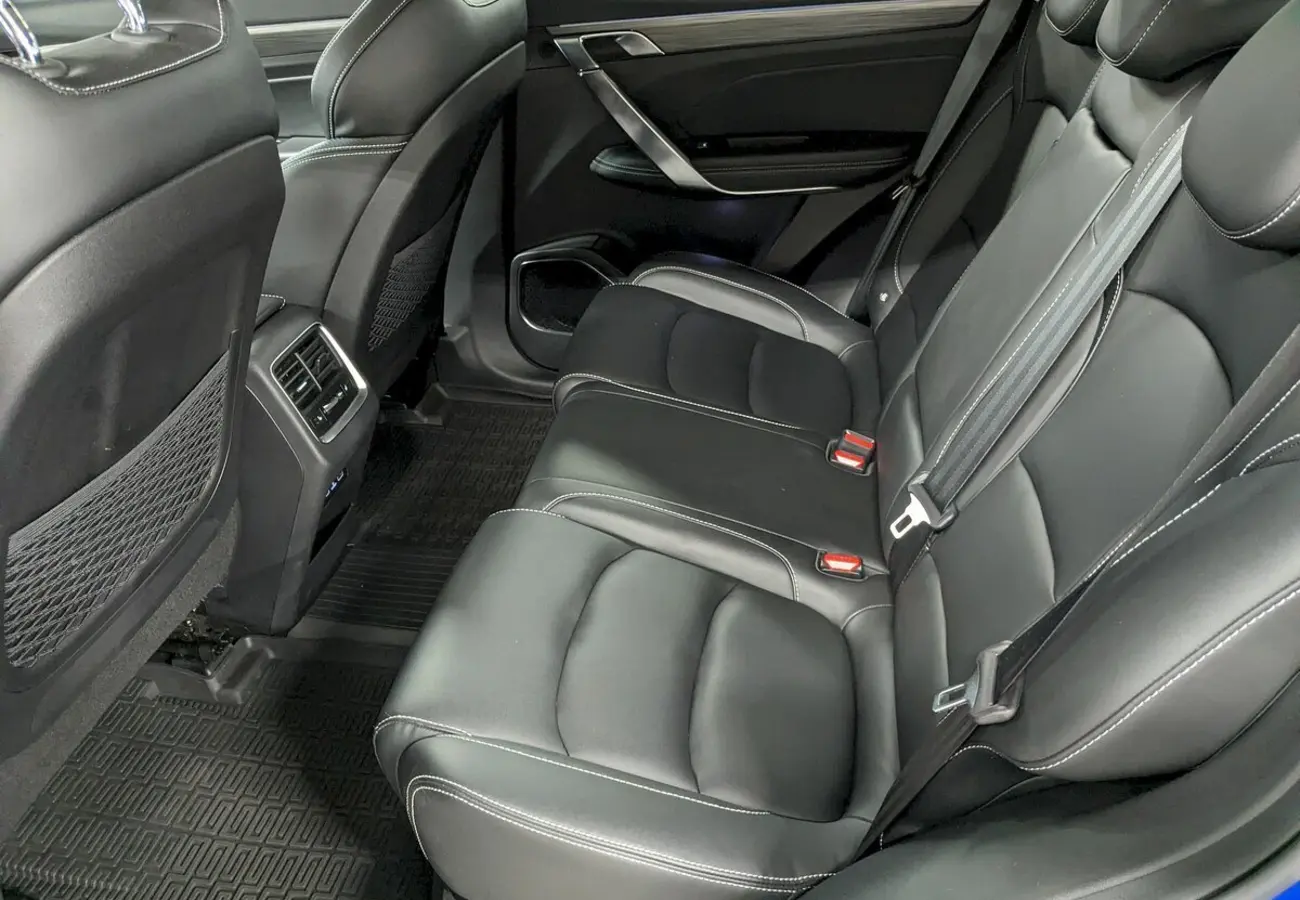 Geely Atlas Pro