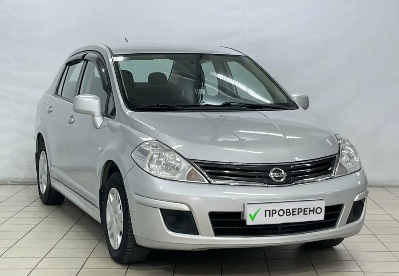 Nissan Tiida