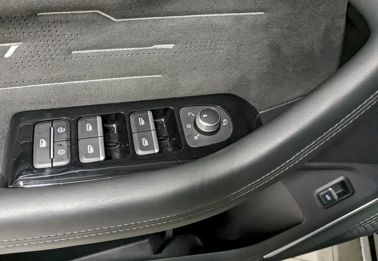 Geely Monjaro
