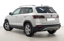Volkswagen Taos