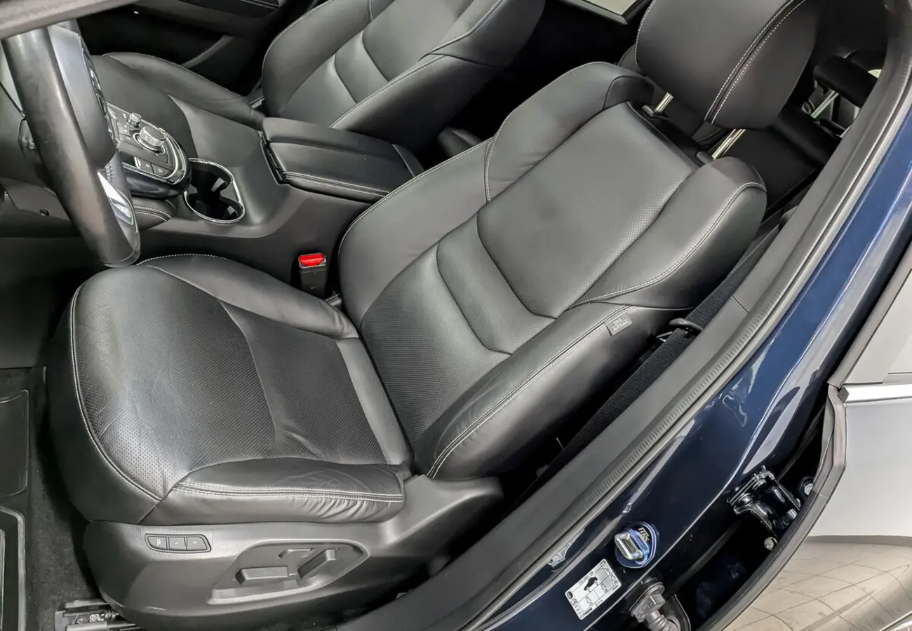 Mazda CX-9