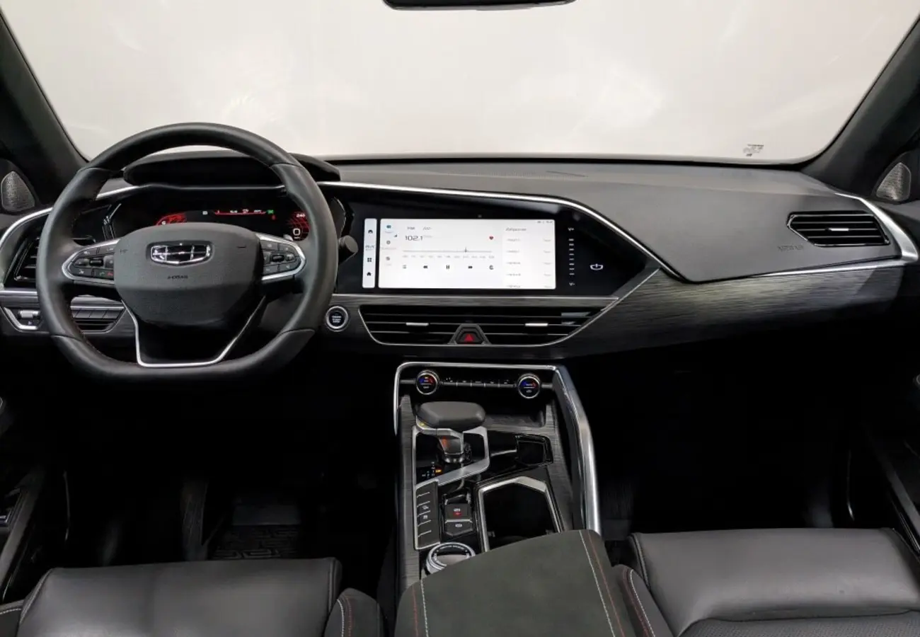 Geely Tugella