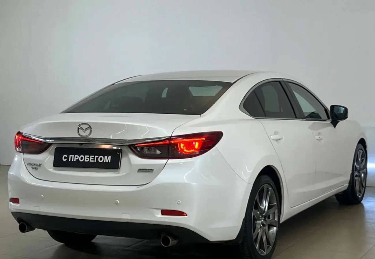 Mazda 6