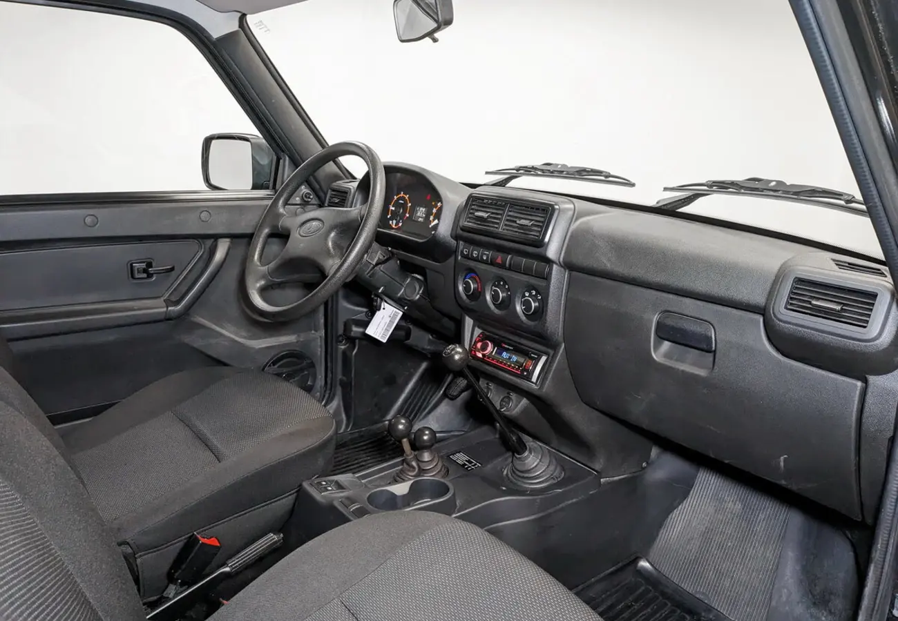Lada (ВАЗ) Niva Legend