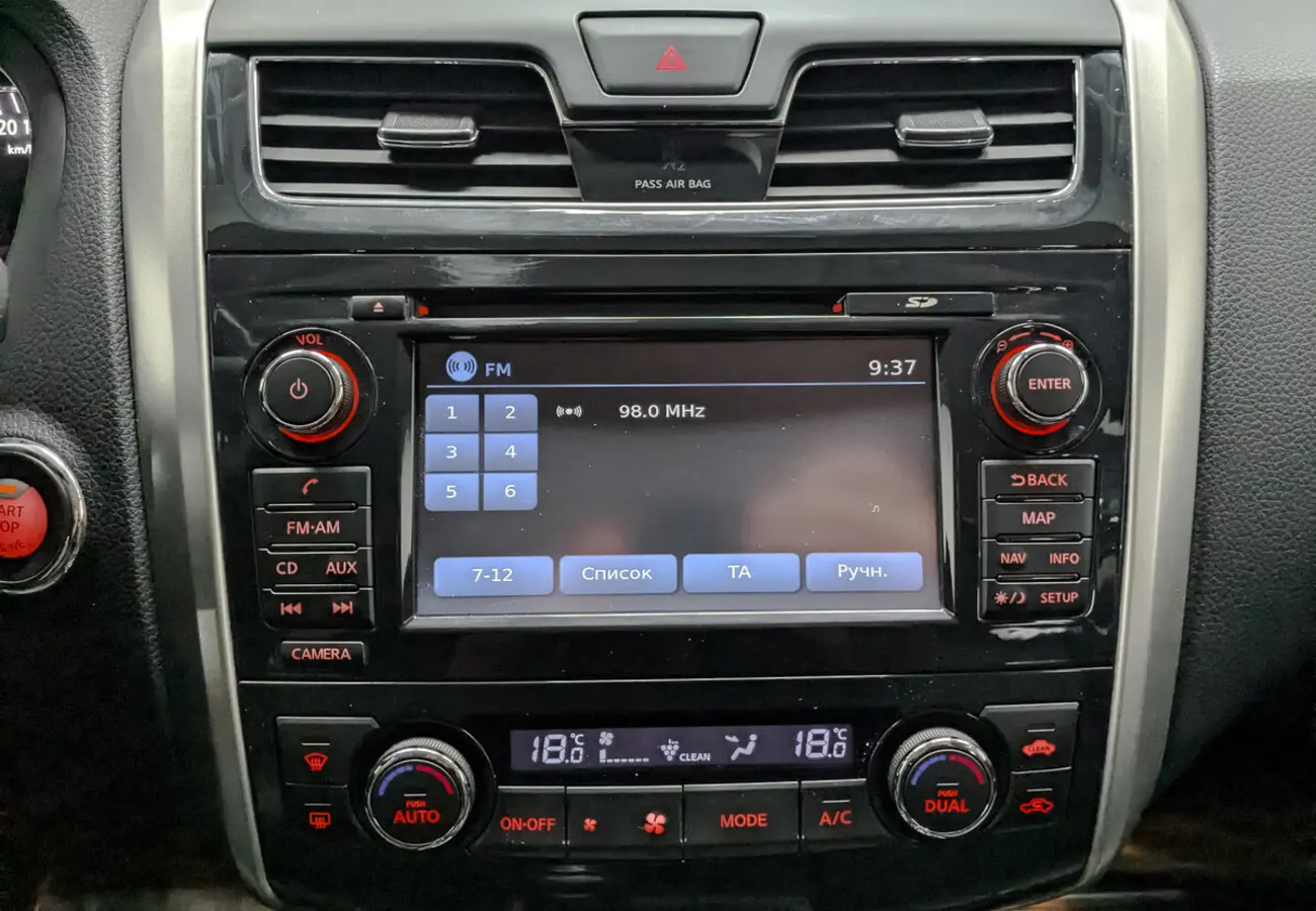 Nissan Teana