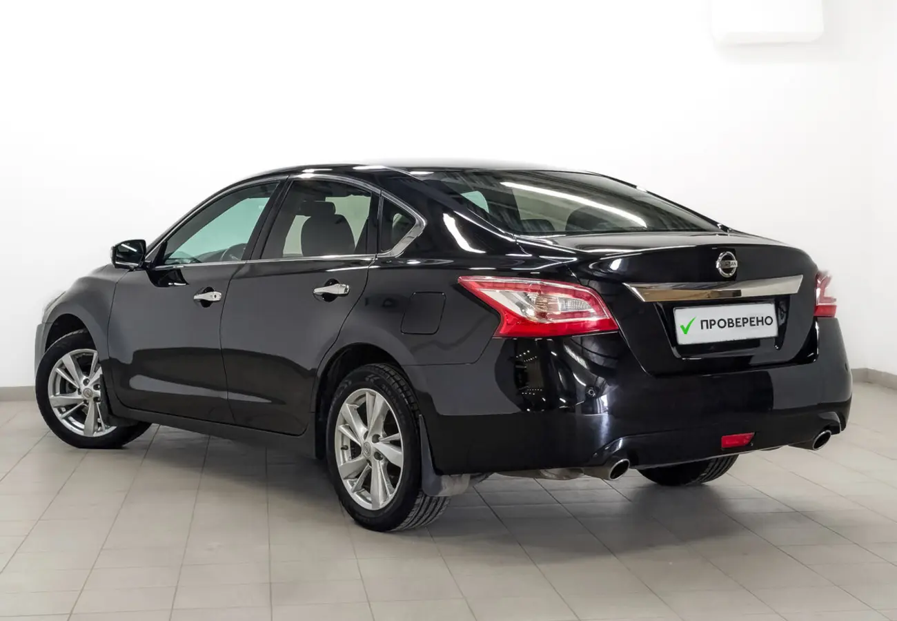 Nissan Teana