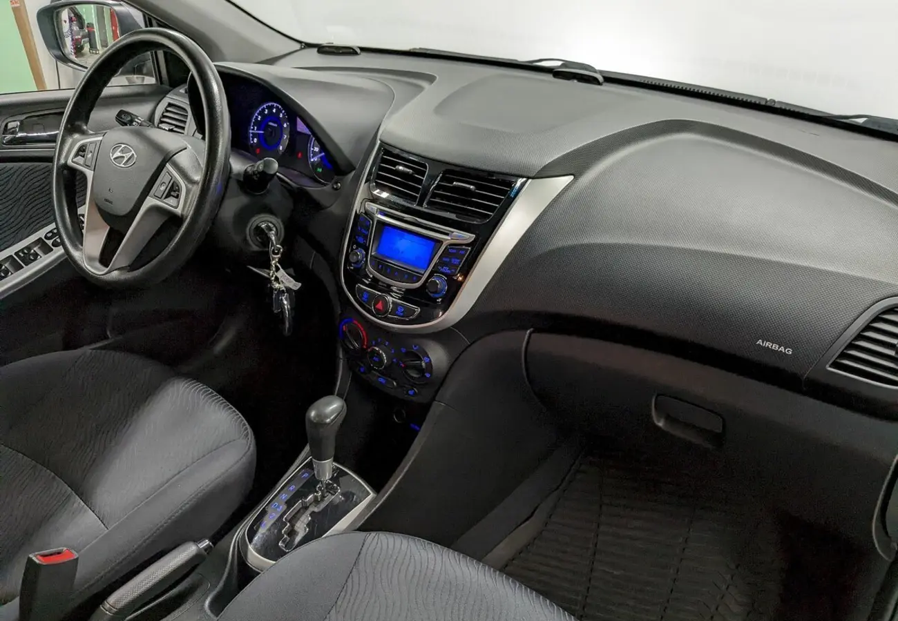 Hyundai Solaris