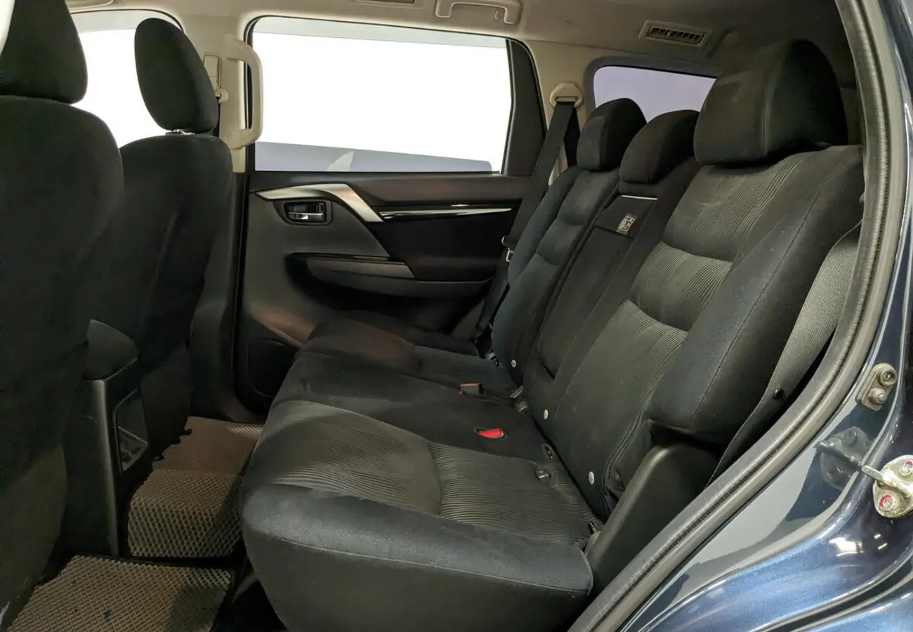 Mitsubishi Pajero Sport