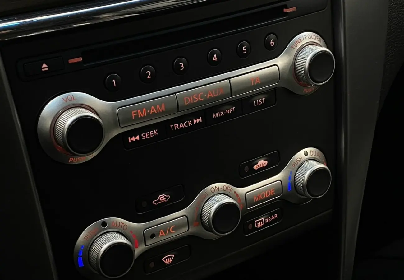 Nissan Teana