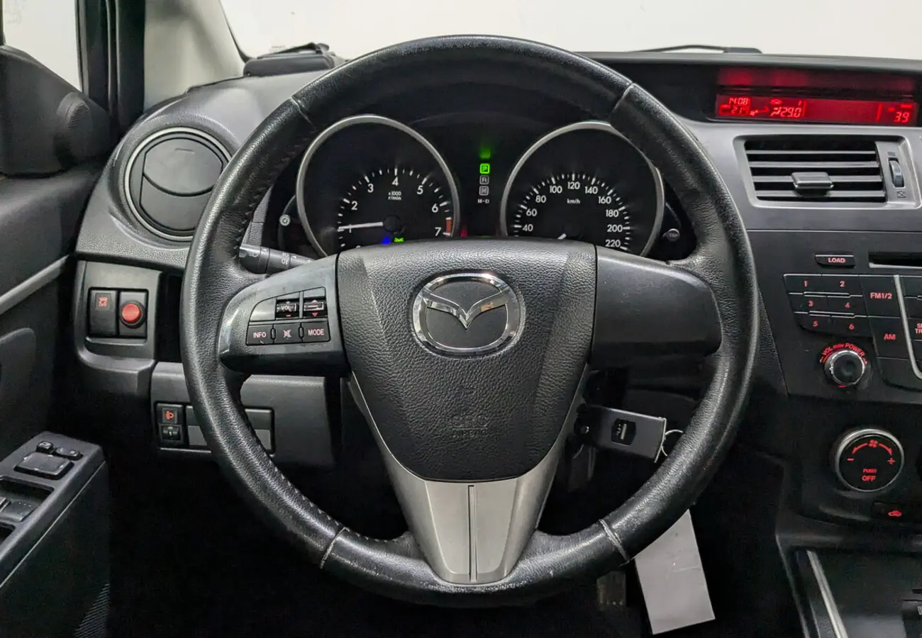 Mazda 5