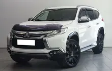 Mitsubishi Pajero Sport