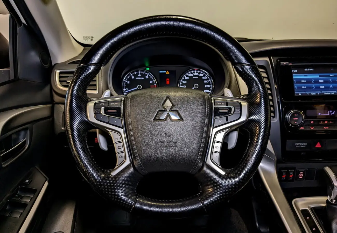 Mitsubishi Pajero Sport