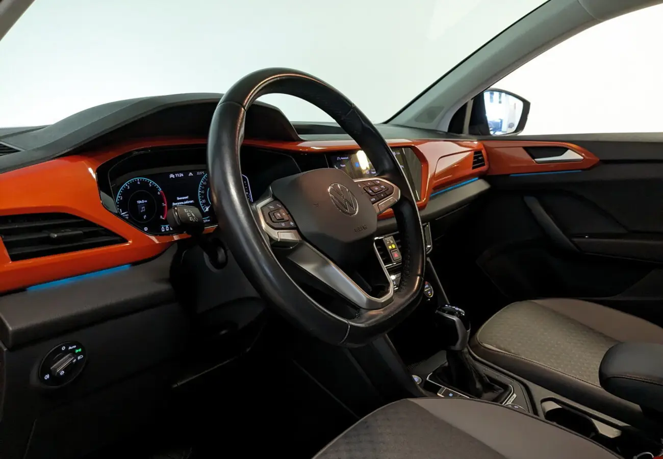 Volkswagen Taos