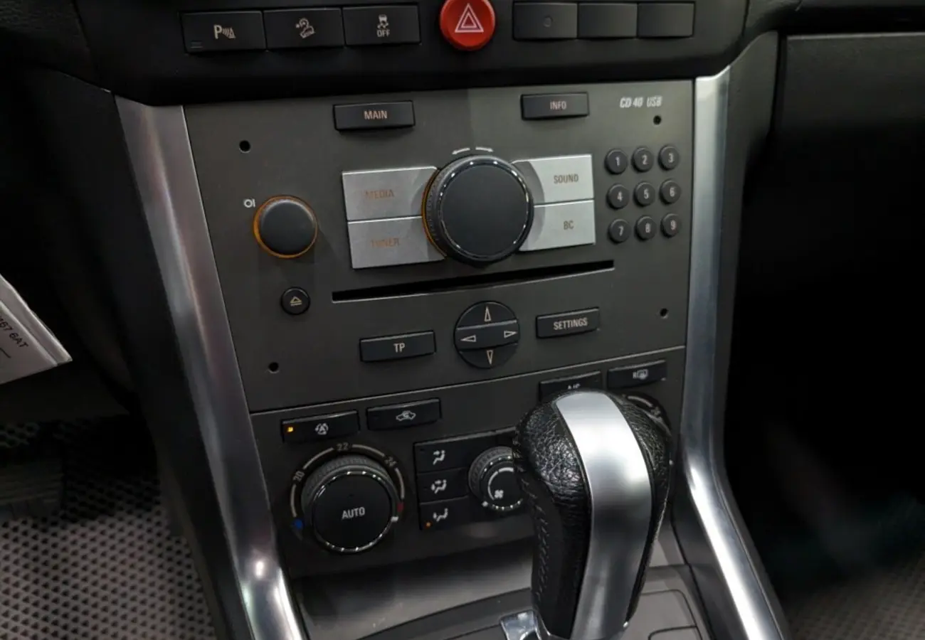 Opel Antara