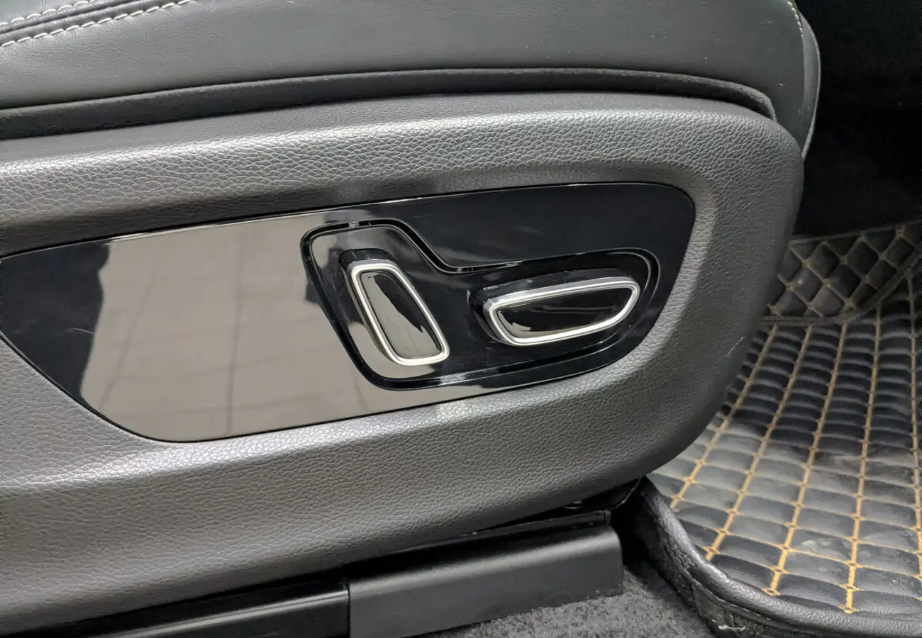 GAC GS8