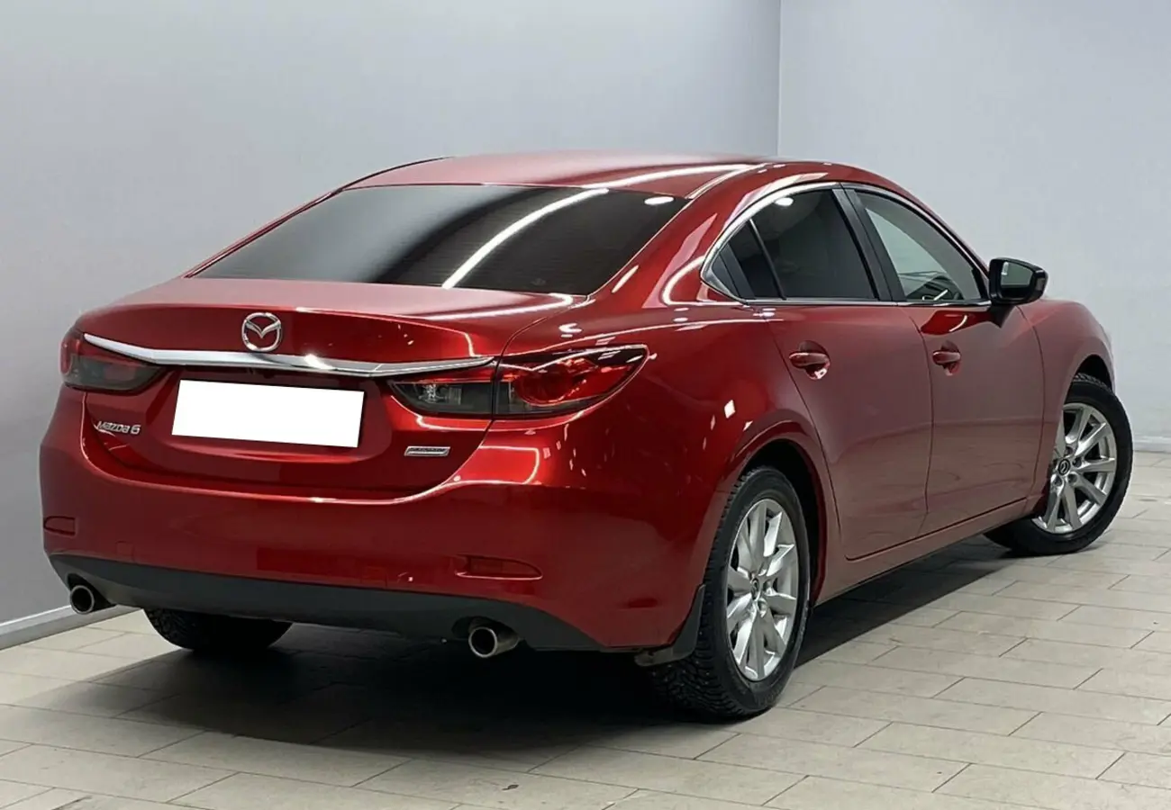 Mazda 6