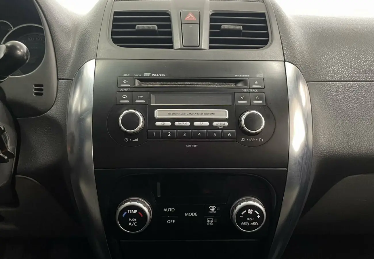 Suzuki SX4