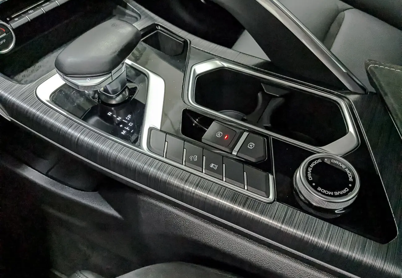 Geely Tugella