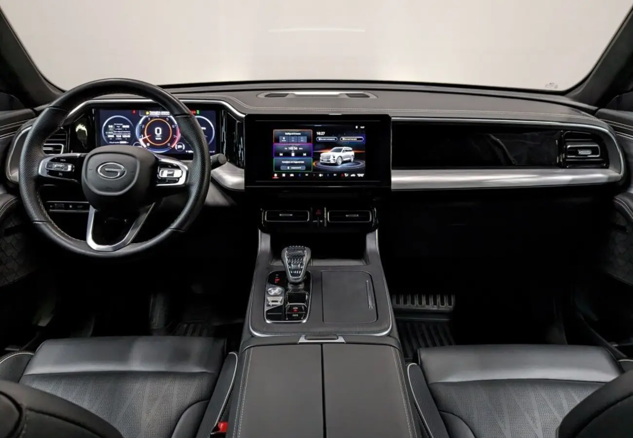 GAC GS8
