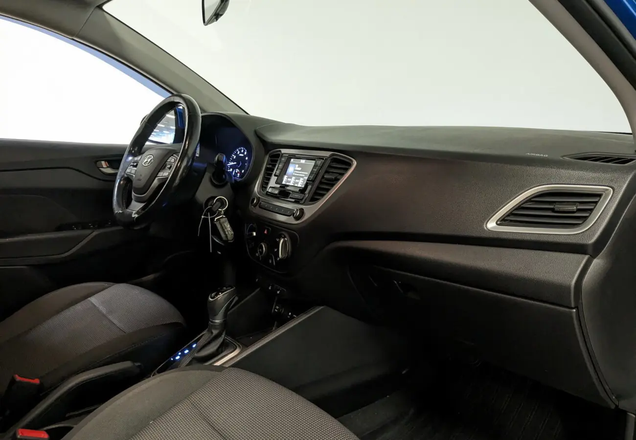 Hyundai Solaris