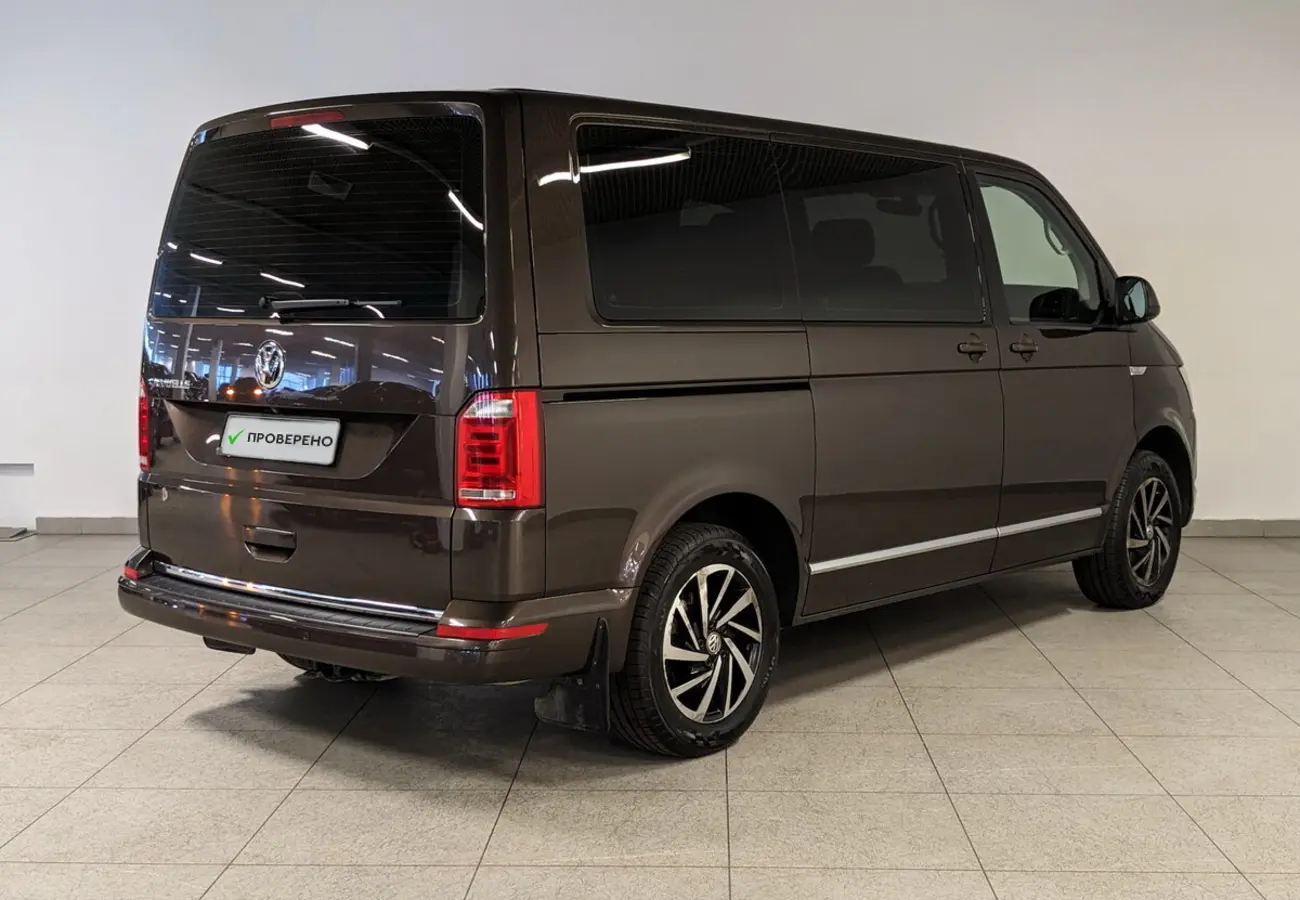Volkswagen Caravelle