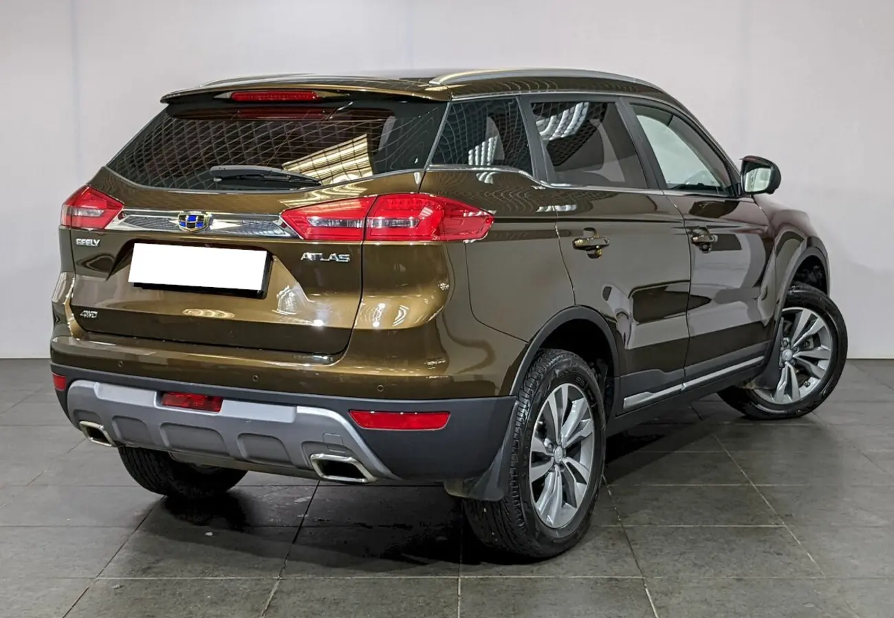 Geely Atlas