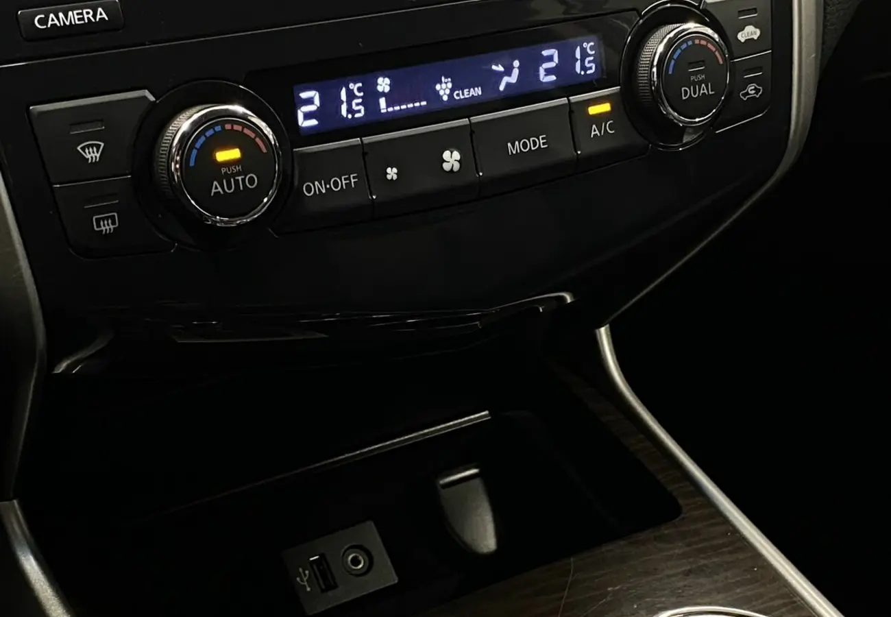 Nissan Teana