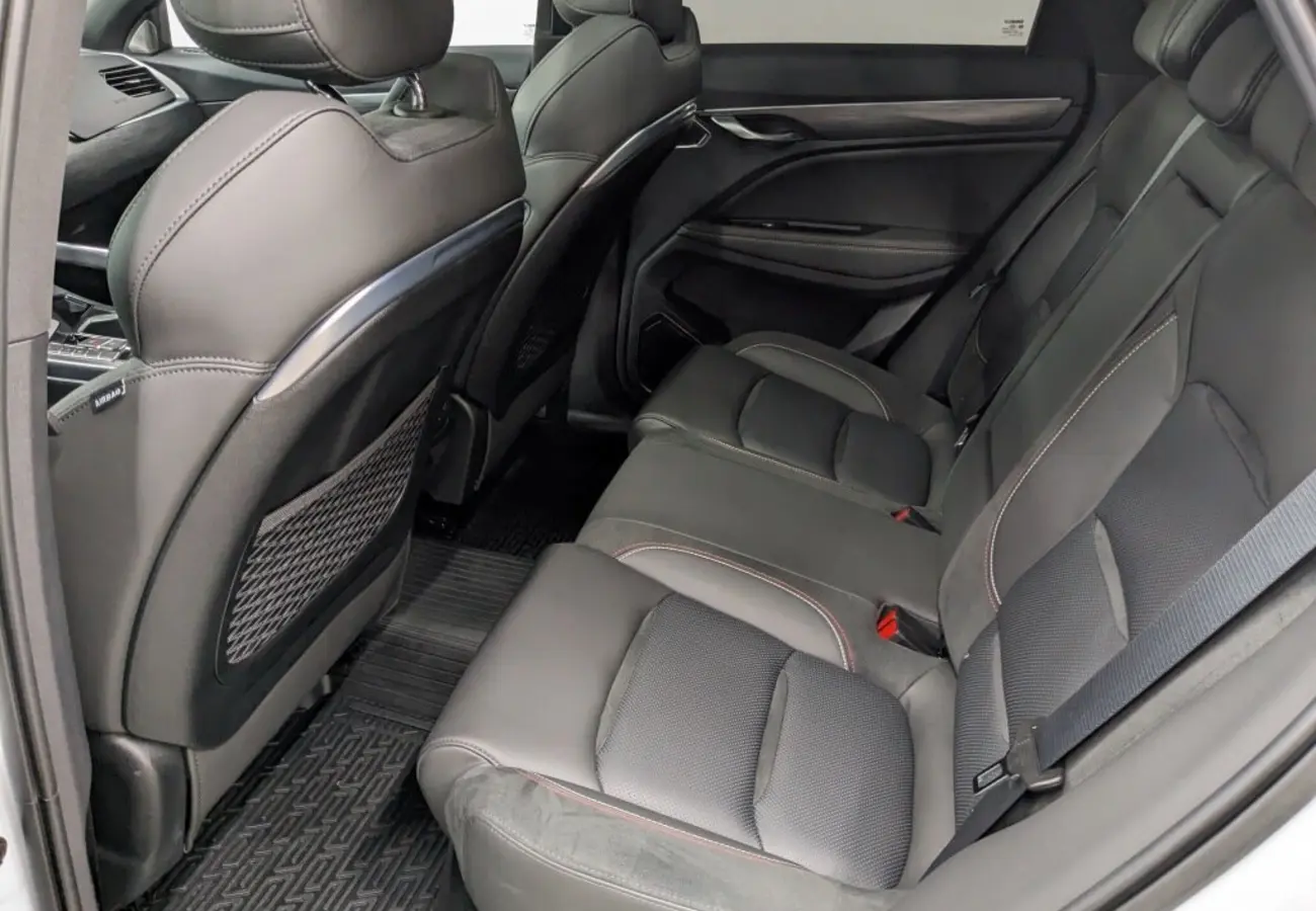Geely Tugella