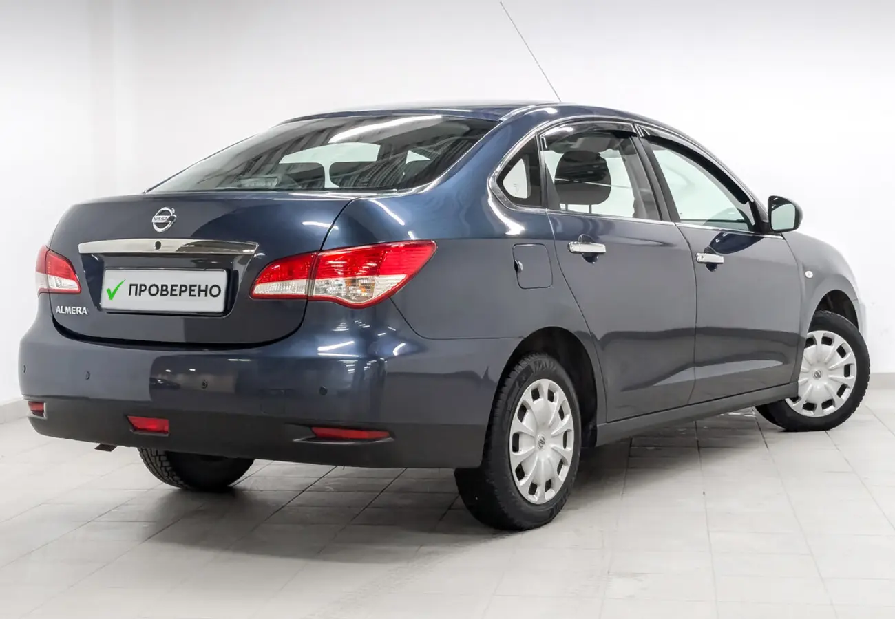 Nissan Almera